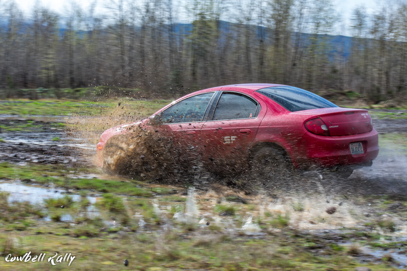 Illustration for article titled Some filthy rallycross Neon Content
